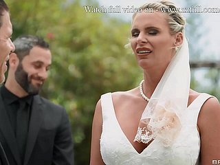 Bridezzilla: Ein Fickfest bei der Hochzeit Teil 1 - Phoenix Marie, Sally D'Angelo / Brazzers / Streamlet voll von